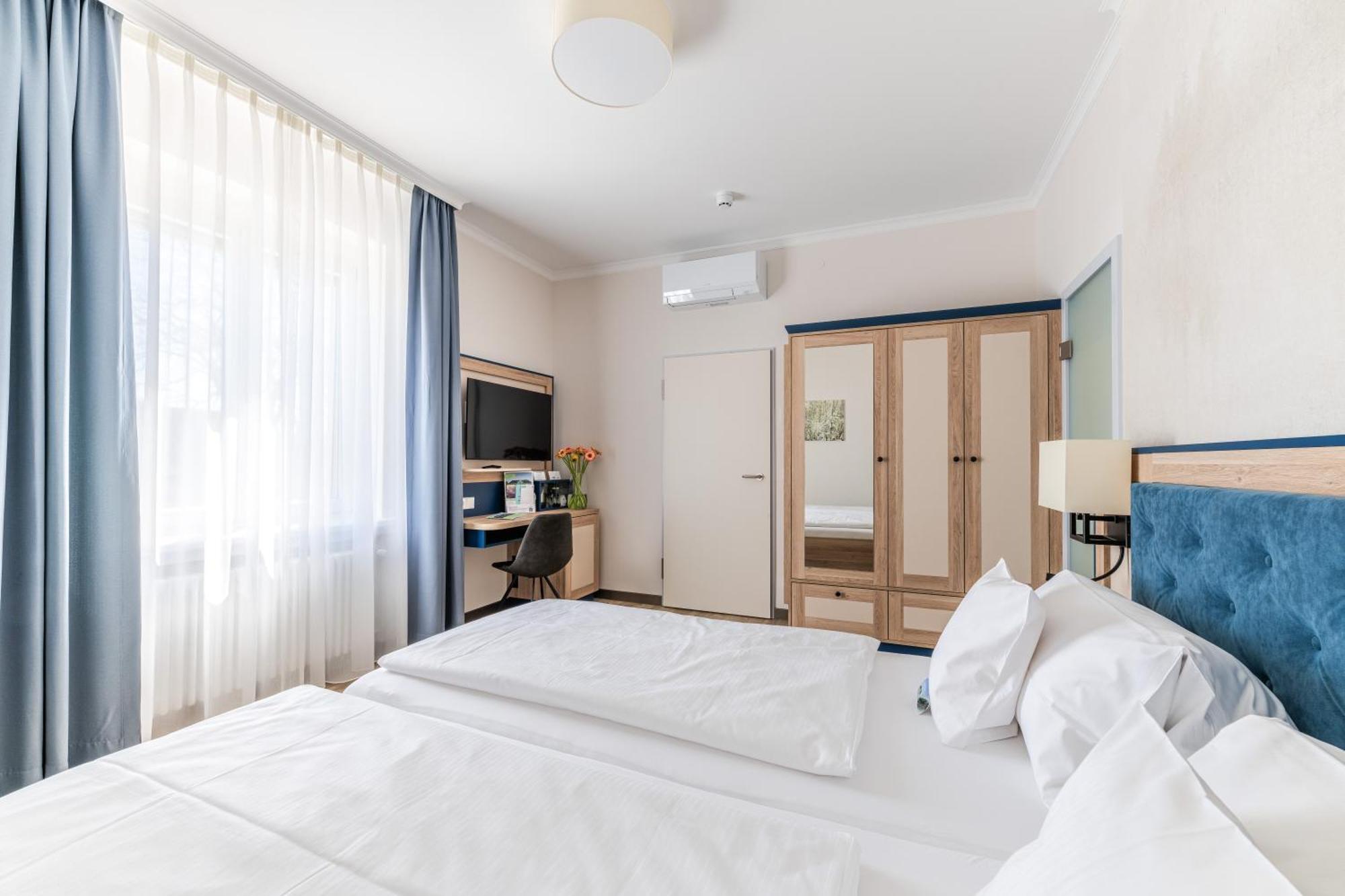 Strandhotel Loechnerhaus Reichenau Εξωτερικό φωτογραφία