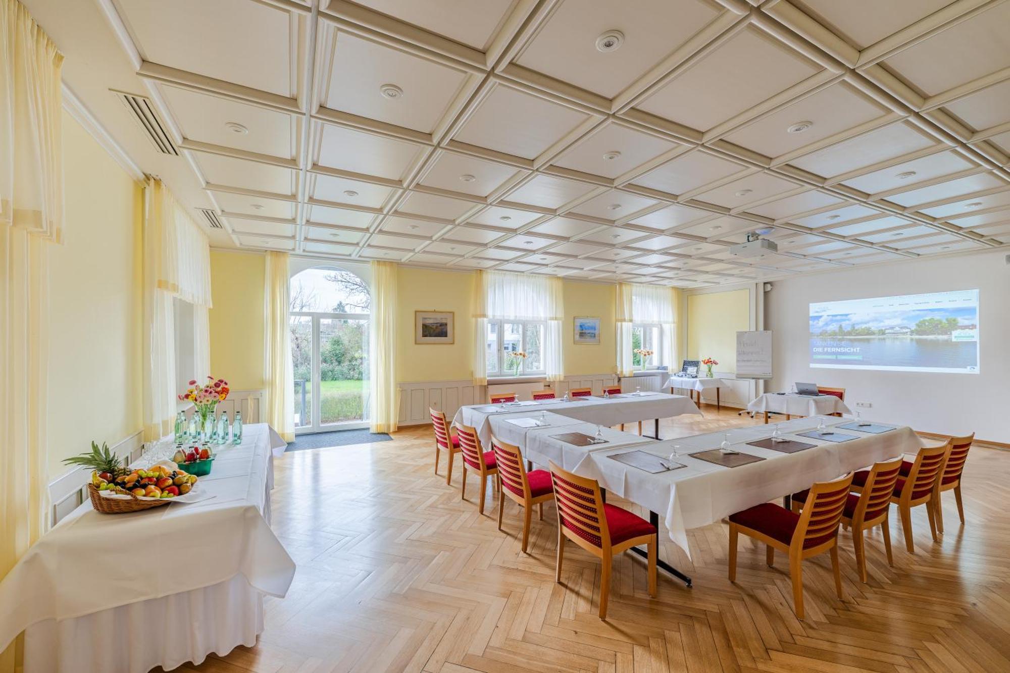 Strandhotel Loechnerhaus Reichenau Εξωτερικό φωτογραφία